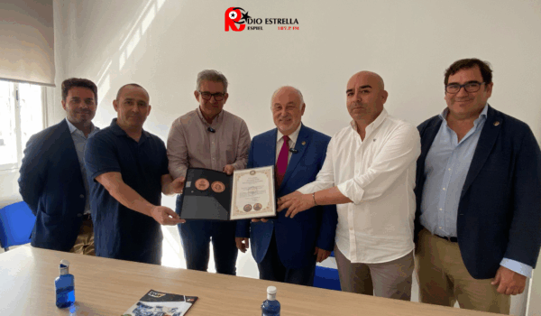 Reconocimiento de la Universidad de Córdoba a Mave en Espiel tras una visita estratégica